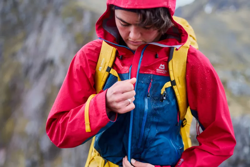 Mountain Equipment Women's Makalu Jacket Spruce/Deep Teal-1